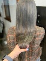 ドール(DOLL) Silver greige ハイトーンケアカラー