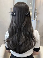 ザックラフィネ(ZACC raffine) グレージュ/チャコールグレー/ブリーチなし/レイヤーカット