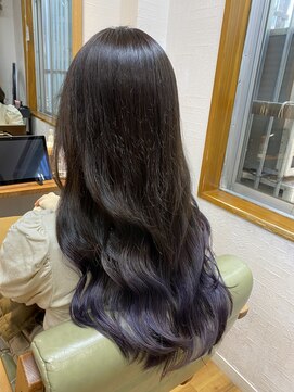 タミーズ 金山(Tummy's) グラデーションラベンダーカラー