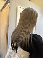 ナル(Na Ru.)&nbsp;透明感サンドベージュハイトーンカラー