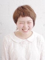 アルブル ヘアデザイン(arbre hair design) 短め前髪が可愛い！大人女性のアシメショート