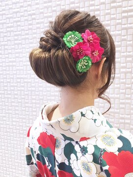 オリーブスバイネオリーブ(Olive's by neolive) 【新宿　Neolive】＊袴着付けアレンジ＊