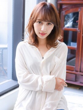 ナイン 麻布十番(NINE) ゆるふわ・大人可愛いミディアムレイヤー・NINE