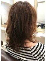 シアン(CYAN)&nbsp;セミロングニュアンスパーマ