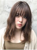 【mee.】 ナチュラルウェーブ シアーベージュ