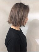 ラベンダーアッシュ_ネイビーカラーフレンチボブ