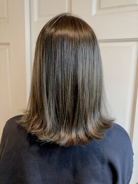 ヘアーワークス ヘルム 渋谷店(HAIR WORKS HELM) [HELM渋谷]プラチナアッシュベージュ☆