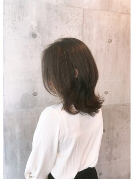 エンリッチヘア(enrich hair) ミディアムウルフ 艶カラー