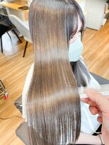 エルサ(Elsa)&nbsp;【Elsa元町　三宮】髪質改善酸性縮毛矯正