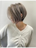 外国人風ショート バレイヤージュ ベージュカラー 海外ヘア t115
