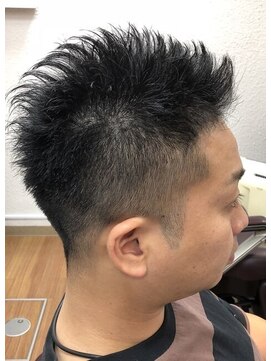 ブルブンガ(Berbunga) ジェットモヒカン束感ショート×スリークショートフェードカット