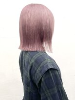 ココ 原宿(KOKO)&nbsp;ピンク黒髪小顔クラゲヘアーオリーブグレーココアベージュ