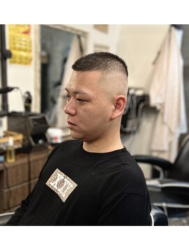 カーネル 大須(CARNEL) バズカット/スキンフェード/20代/30代