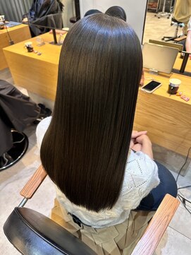 ジーナ 本八幡(Zina) 大人かわいい20代30代40代小顔ショコラベージュ Zina本八幡