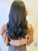 ネウィ 川崎(newi)&nbsp;丸型卵形韓国風顔まわりエアリーロング美髪ピンクブラウン川崎