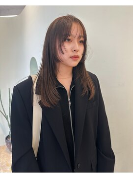 ユー(yew) レイヤーカット+顔まわりカット kaho