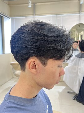 ニコ トウキョウ ヨコハマ(nico) メンズセンターパートウルフセンターパートニュアンスパーマ襟足