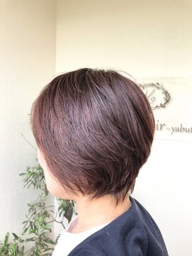 マロウ ヘア(Mallow hair) 柔らかい雰囲気ショートスタイル