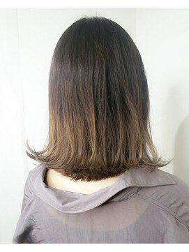 コロ(COLO) 【COLO】20代30代楽チンスタイリングワンカール外ハネボブ吉祥寺