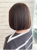 暗髪ボブ