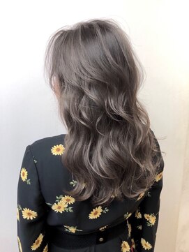 イースブルー 高松店(Y’s Blue) ムルギョル巻きグレージュカラー