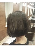 ボブ×グレージュ