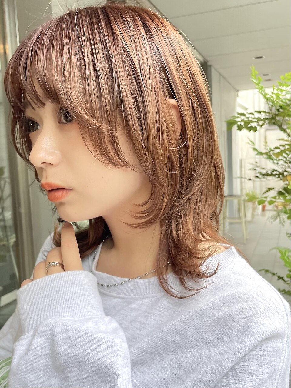 2025年夏】ミディアムの髪型・ヘアアレンジ｜人気順