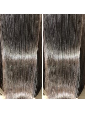 ヘアープロデュース フルブルーム うる艶ストレート(髪質改善)20・30代