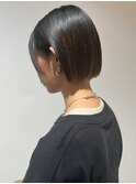 ミニボブ　切りっぱなしボブ　ナチュラルカラー