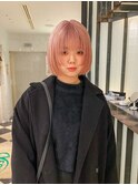 ペールピンクカラー×ステップカット