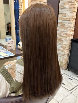 アルターリアン(aL ter LieN) 黒髪/ボブルフ/ネビージュ/小顔/ワンレン/ブラウン/千葉 林