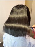 周りと差がつく圧倒的美髪～ダメージレス縮毛矯正～