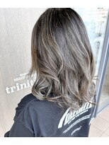 トリニティ(trinity)&nbsp;ハイライト・バレイヤージュ・グレー・グレージュ【豊見城】