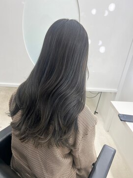 ジーナ 札幌(Zina) 髪質改善＊モノトーングレージュ＊外巻きウェーブ＊美髪