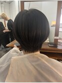 ショートボブ