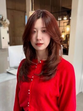 ジィルム(XELM) ハイライトカラーミルクティーベージュレイヤーカット