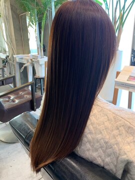 シーズヘア南口店 大好評！艶髪　極上の縮毛矯正　お任せください！