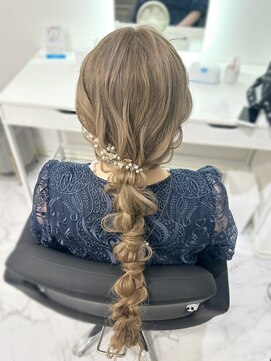 ヘアーメイクサロンアール(hair make salon R) 編み下ろし