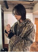 メンズボブウルフメンズミディアムレイヤーカットメンズウルフ