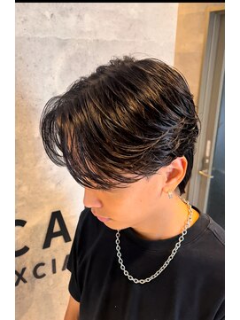 オルカン バイ エクシア(OLCAN by EXCIA) 毛流れセンターパート