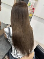 ラピス 横浜(Lapis)&nbsp;ブラウンベージュブリーチカラーレイヤーカット髪質改善エクステ