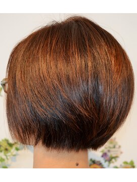 マイシティー(My City) ひし形フォルムの美人ショート