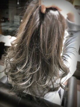 エル(Ailes) ★大人気★新色ミルボン【アディクシー】