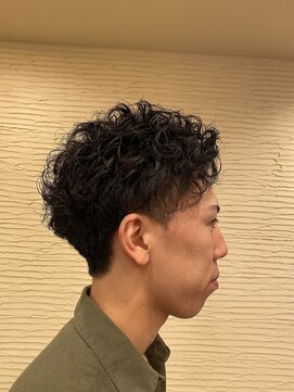 ラフィル Laughile スパイラルパーマ