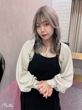 ロンド レア 天神大名店(Lond Le’a) ダブルカラー/インナーカラー/イヤリングカラー/ハイライト