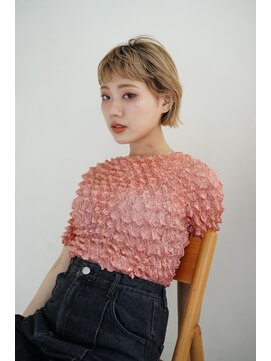 ジュール 新宿三丁目(Joule) 黒髪ロング/グレーベージュ/レイヤーロング/新宿駅