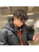 リール(rire)&nbsp;【rireリール(大須)】メンズパーマツイストスパイラル