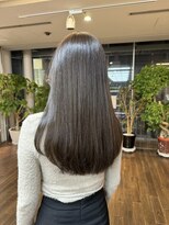 ザック ヴィ(ZACC  vie)&nbsp;レイヤーカット/セミロング/艶カラー/学割U24