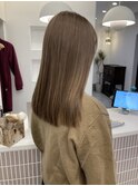 ナチュラルベージュ