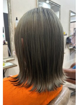 トウカ 船橋駅前店(TOUKA) グレージュカラー/オリーブグレージュ/外はね［船橋/船橋駅］